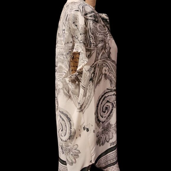 Mushka by Sienna Rose Sheer Grey Paisley Top Size L - Picture 3 of 6